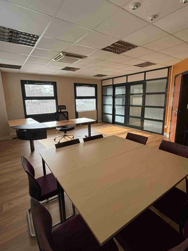 Aménagement de 500m2 de bureaux pose de sols plancher5