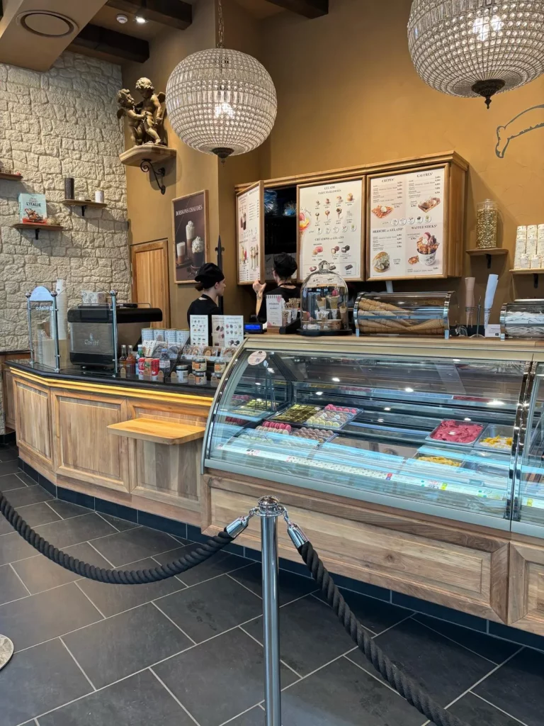 photo de travaux intérieurs réalisés dans des commerces à McArthurGlen