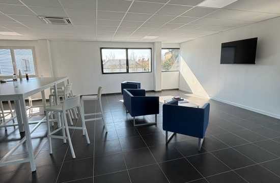 Travaux second œuvre 2000m2 d'aménagement de bureaux